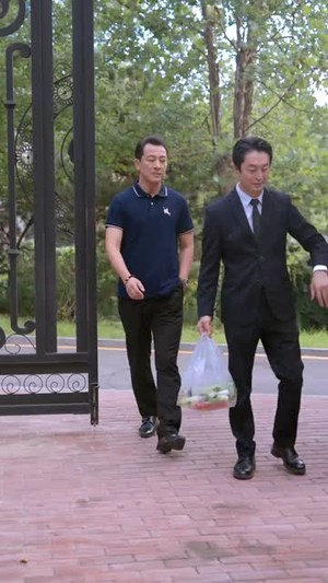 【五十岁保姆嫁豪门（74集）】免费在线短剧全集畅看-第1张图片-热搜短剧最新分享