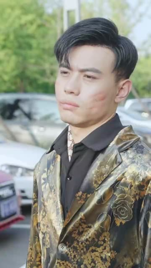 【万亿少主归来（100集）】短剧免费高清全集览-第1张图片-热搜短剧最新分享