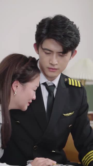 【顾机长，劝你做个人吧（45集）】精彩短剧全集免费畅享-第1张图片-热搜短剧最新分享