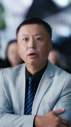 【黄昏白月光，保安老爸杀疯了（62集）】免费短剧高清在线追-第1张图片-热搜短剧最新分享