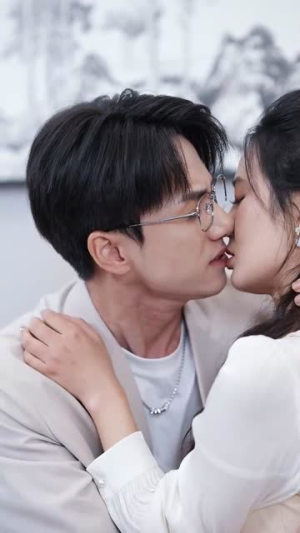 【传闻陆总爱我如命（66集）】热门短剧在线畅快追看-第1张图片-热搜短剧最新分享