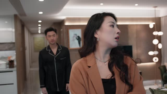 【不再沉默（21集）】在线短剧免费完整观看-第1张图片-热搜短剧最新分享