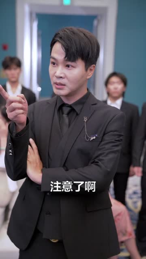 【脱掉外卖服后势利女友哭着求原谅（64集）】免费短剧全集畅快观看-第1张图片-热搜短剧最新分享