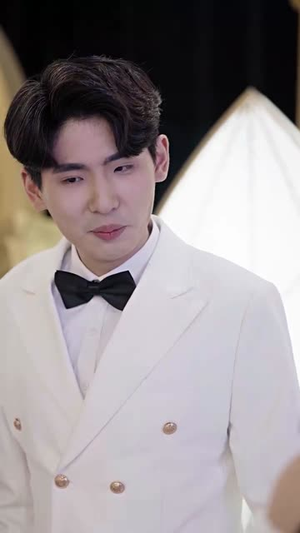 【闪婚捡漏年下豪门继承人(79集)】热门短剧全集免费观瞧-第1张图片-热搜短剧最新分享 【闪婚捡漏年下豪门继承人(79集)】热门短剧全集免费观瞧-第1张图片-热搜短剧最新分享