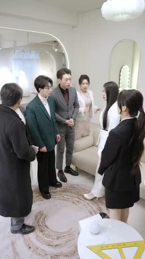 【我在等，月光落在我身上（79集）】短剧全集免费在线追剧-第1张图片-热搜短剧最新分享