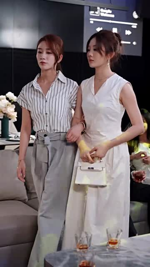 【深情诱引之离婚当日薄情周少失控了（101集）】热门短剧全集免费在线赏-第1张图片-热搜短剧最新分享