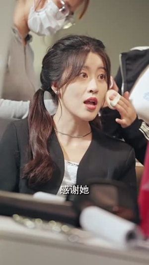 【翻墙逃婚，萌妻休想逃（78集）】免费短剧全集随心观看-第1张图片-热搜短剧最新分享