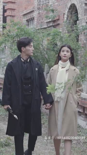 【穿进末世后，我与仇人同居了（71集）】免费短剧在线全集畅享-第1张图片-热搜短剧最新分享