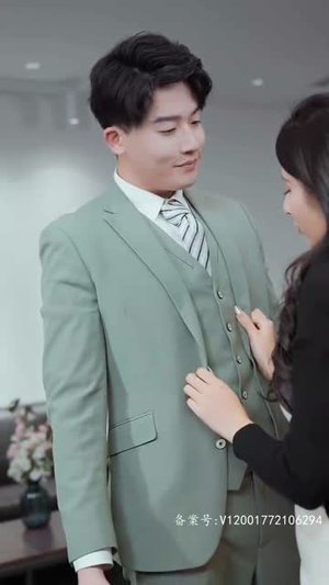 【龙帝的女人（100集）】在线短剧完整版免费追-第1张图片-热搜短剧最新分享