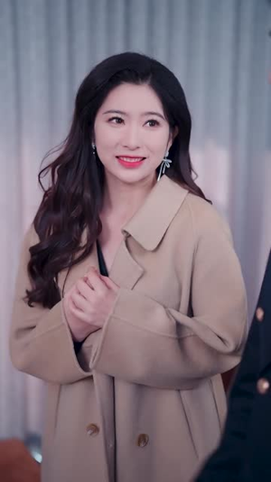 【总裁夫人，身兼多职（18集）】高清短剧在线免费观看-第1张图片-热搜短剧最新分享