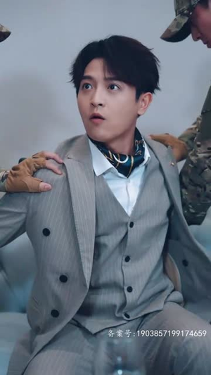 【亮剑之龙帅归来(75集)】超燃短剧免费全集畅享-第1张图片-热搜短剧最新分享 【亮剑之龙帅归来(75集)】超燃短剧免费全集畅享-第1张图片-热搜短剧最新分享