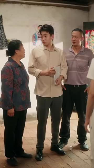 【凤凰归巢（69集）】短剧全集无广告在线播放-第1张图片-热搜短剧最新分享