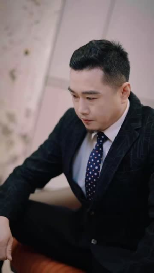 【假意真情（80集）】在线短剧免费看完整版-第1张图片-热搜短剧最新分享