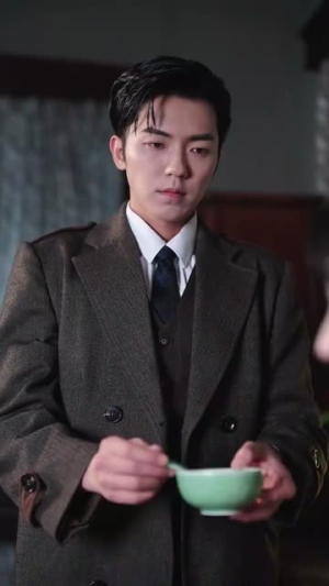 【回首不见故人眸（76集）】短剧全集免费在线速观赏-第1张图片-热搜短剧最新分享