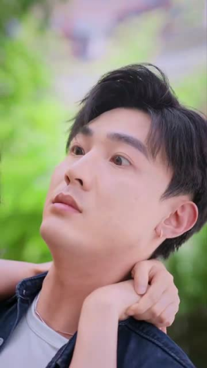 【火星撞地球（30集）】精彩短剧免费在线品鉴-第1张图片-热搜短剧最新分享