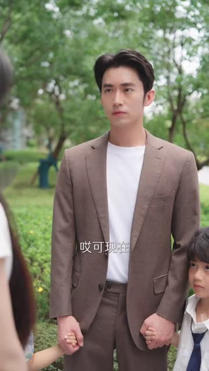 【慕总终于靠娃上位了(70集)】在线短剧完整版免费看-第1张图片-热搜短剧最新分享 【慕总终于靠娃上位了(70集)】在线短剧完整版免费看-第1张图片-热搜短剧最新分享