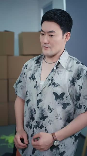 【我给总裁老婆当保镖（36集）】免费短剧在线畅快览-第1张图片-热搜短剧最新分享