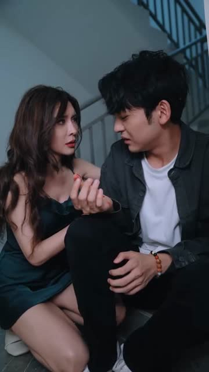 【贴身保安(32集)】新锐短剧在线免费畅享-第1张图片-热搜短剧最新分享 【贴身保安(32集)】新锐短剧在线免费畅享-第1张图片-热搜短剧最新分享