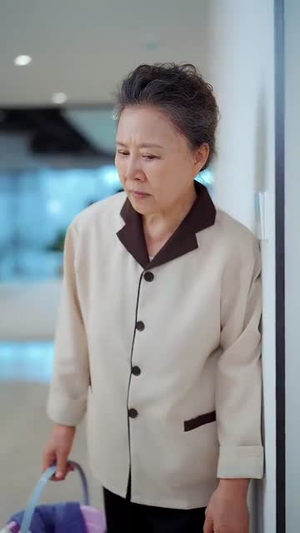 【她成了我的心尖挚爱（32集）】高清短剧无删减观看-第1张图片-热搜短剧最新分享