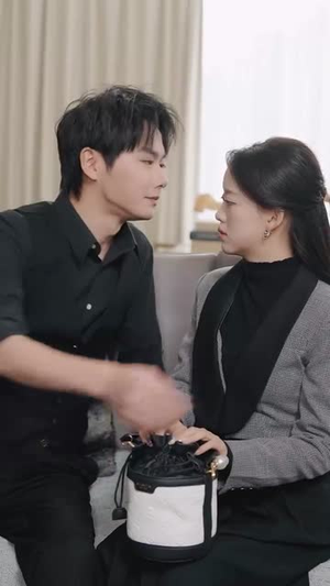 【待你温柔如故(110集)】免费短剧全集无删减看-第1张图片-热搜短剧最新分享 【待你温柔如故(110集)】免费短剧全集无删减看-第1张图片-热搜短剧最新分享