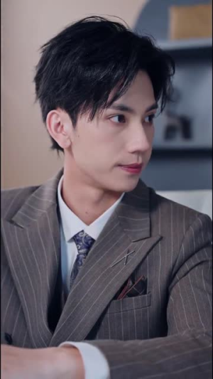 【天桥摆摊我捡了个纨绔当老公（79集）】优质短剧在线免费播放-第1张图片-热搜短剧最新分享