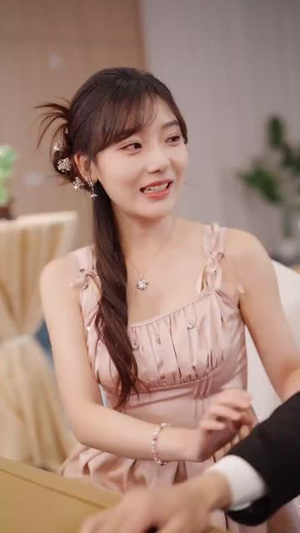 【透视后，揽尽天下至宝（76集）】高分短剧在线一睹为快-第1张图片-热搜短剧最新分享