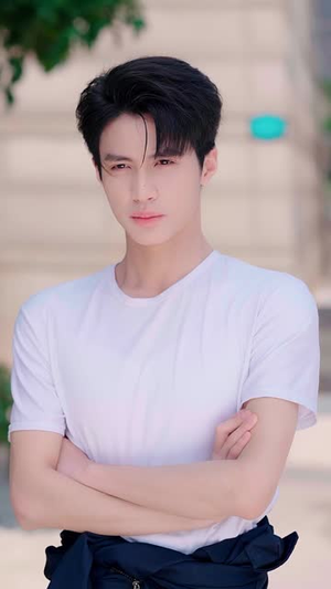 【9号会所的秘密（全6集）】短剧全辑免费在线追剧-第1张图片-热搜短剧最新分享