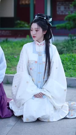 【瑾烬云天（75集）】短剧免费在线看全集不卡顿-第1张图片-热搜短剧最新分享