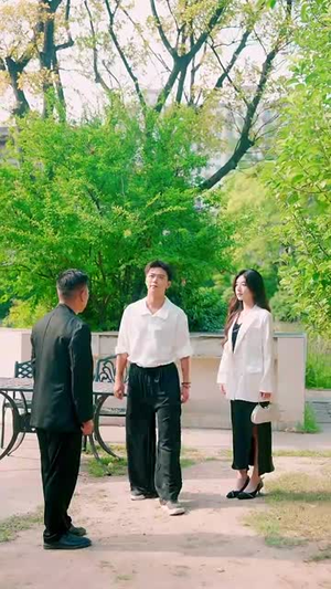 【高手下山老婆是冰山女神 (85集)】在线短剧完整版免费看-第1张图片-热搜短剧最新分享