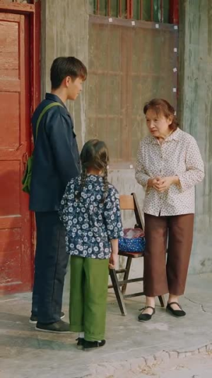 【重生年代我有空间缺粮不慌(104集)】免费短剧全集高清观看-第1张图片-热搜短剧最新分享 【重生年代我有空间缺粮不慌(104集)】免费短剧全集高清观看-第1张图片-热搜短剧最新分享