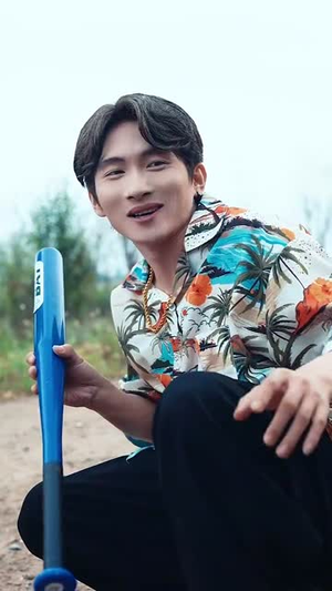 【乡村之出人头地(80集)】免费短剧全集在线畅享-第1张图片-热搜短剧最新分享 【乡村之出人头地(80集)】免费短剧全集在线畅享-第1张图片-热搜短剧最新分享