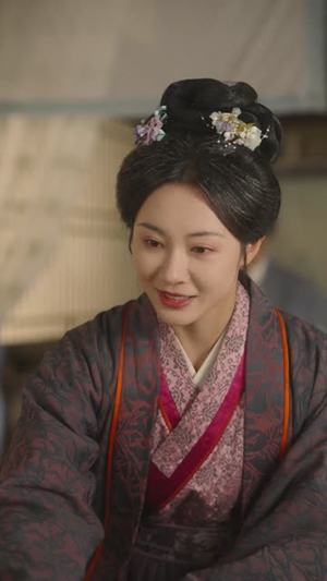 【穿成恶婆婆后，儿媳抢着给我养老（80集）】超火短剧全集在线播放-第1张图片-热搜短剧最新分享